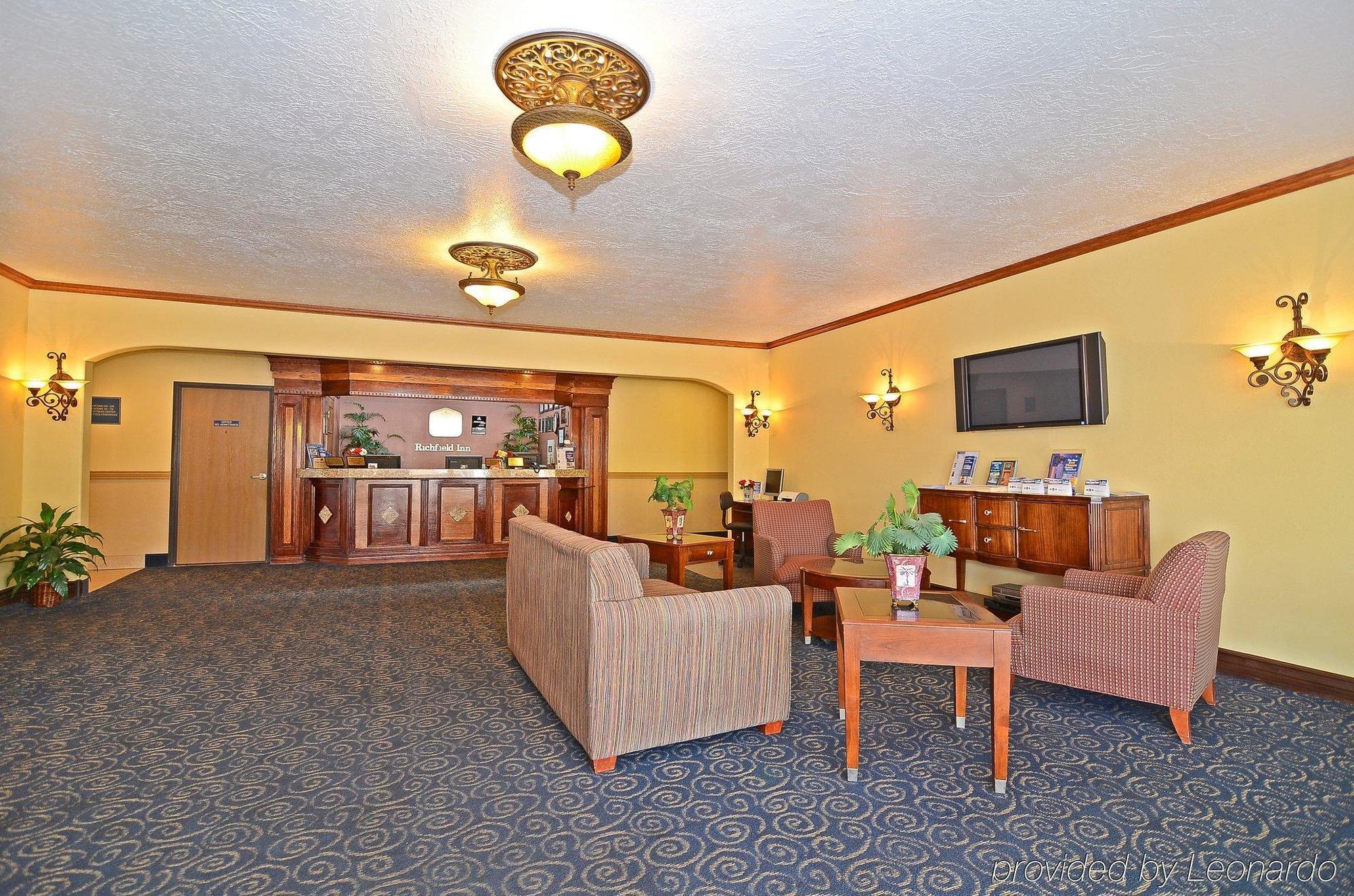 Western 3* Richfield